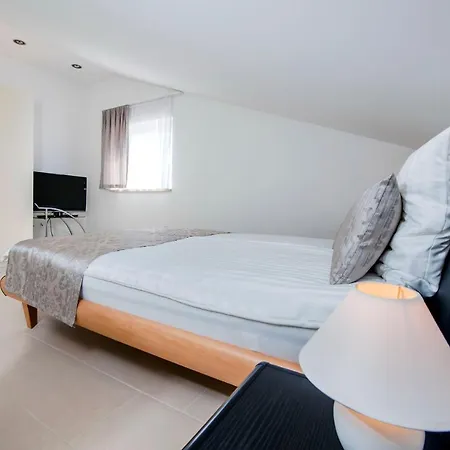 Anamar Apartment